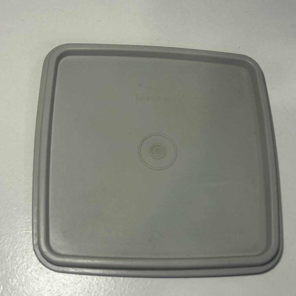 Tupperware #1363-25 Square Away Replacement Lid Seal 6 1/2"‎ Gray